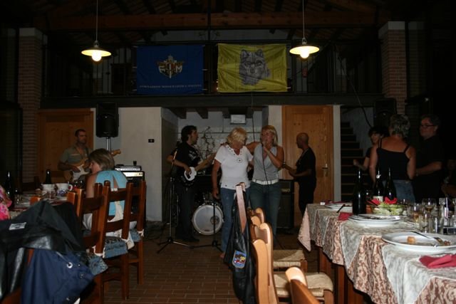 radunoinvenetoorganizzazioneandreaeraffaellabyaugusto70.jpg