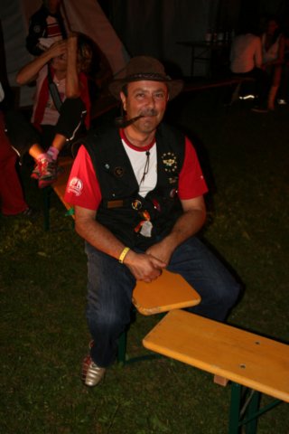 motoincontrogoldwingvertova38.jpg