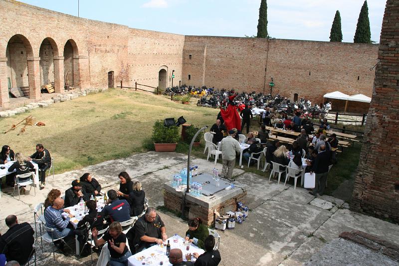 IMG_5989.jpg - Tr...n Festival sabato 20 settembre, il pranzo.