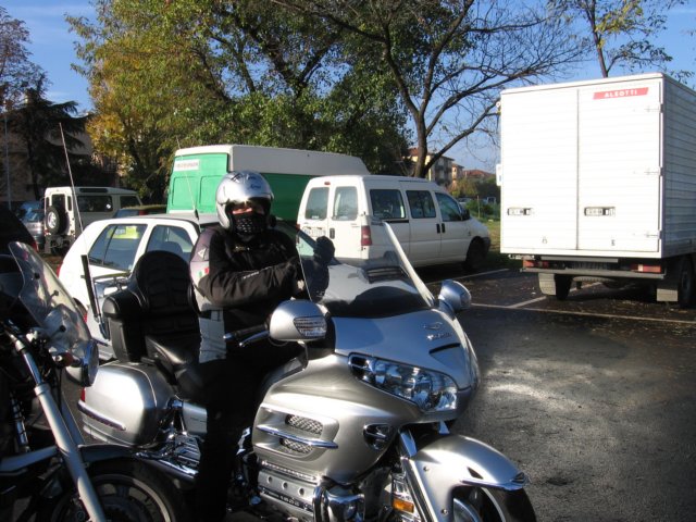 motoincontroepranzoallegalliebyute2.jpg