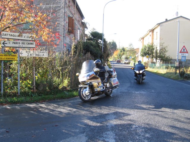 motoincontroepranzoallegalliebyute22.jpg