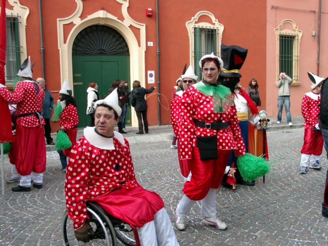 giroalcarnevaledicento.jpg
