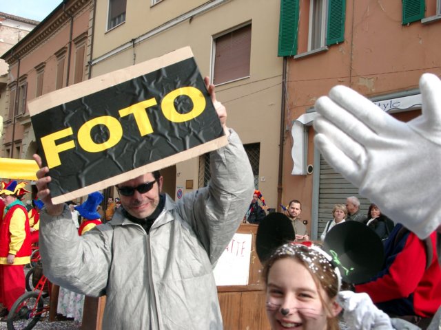 giroalcarnevaledicento10.jpg