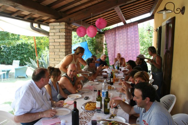 mangiatadaluppresidentelupmara112.jpg