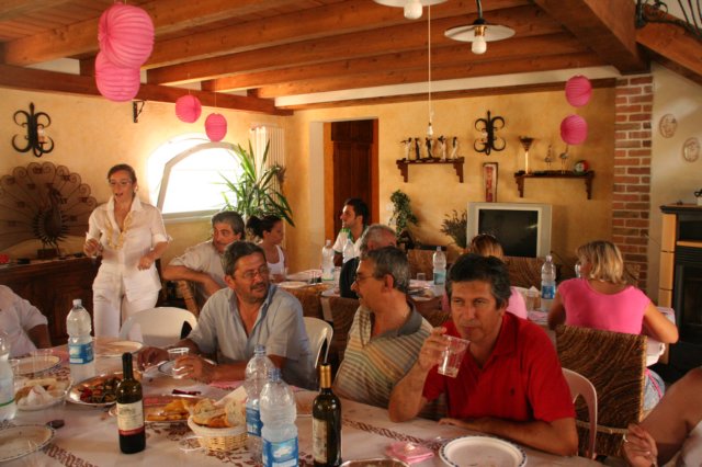 mangiatadaluppresidentelupmara128.jpg