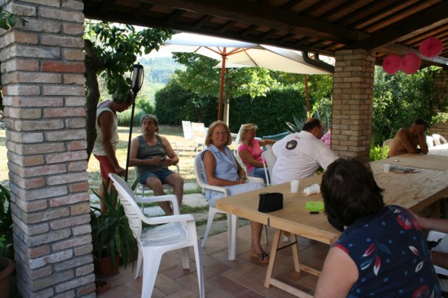 mangiatadaluppresidentelupmara161.jpg