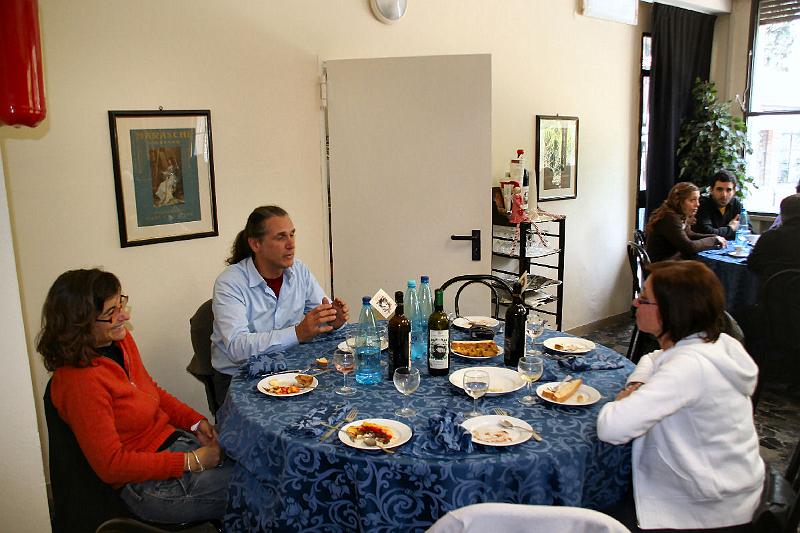 Domenica_villa_Silvia_7.jpg - Domenica, il pranzo a villa Silvia.