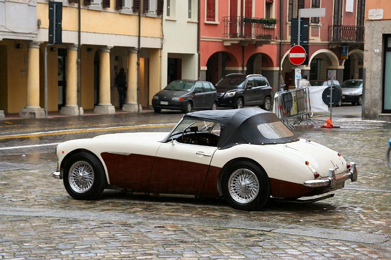 Sabato_piazza_Guidazzi_5.jpg - Una speciale car di uno speciale Amico.