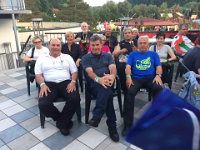 LA VIP GIURIA all'opera  La GIURIA all'opera col LINGUINO fuori
